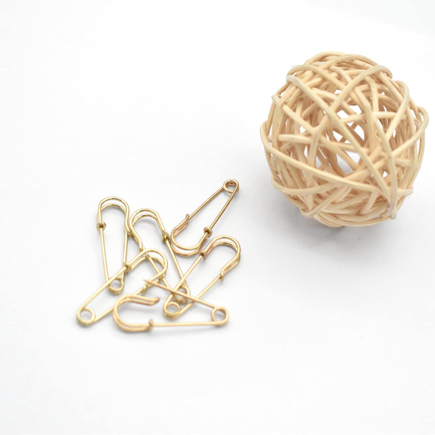 30mm Gold Safety Pin Brooch Bulk for Crafts and Decorations